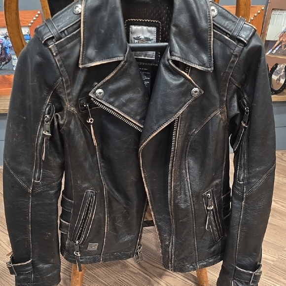 Harley-Davidson Black Leather Jacket - Picture 2 of 5